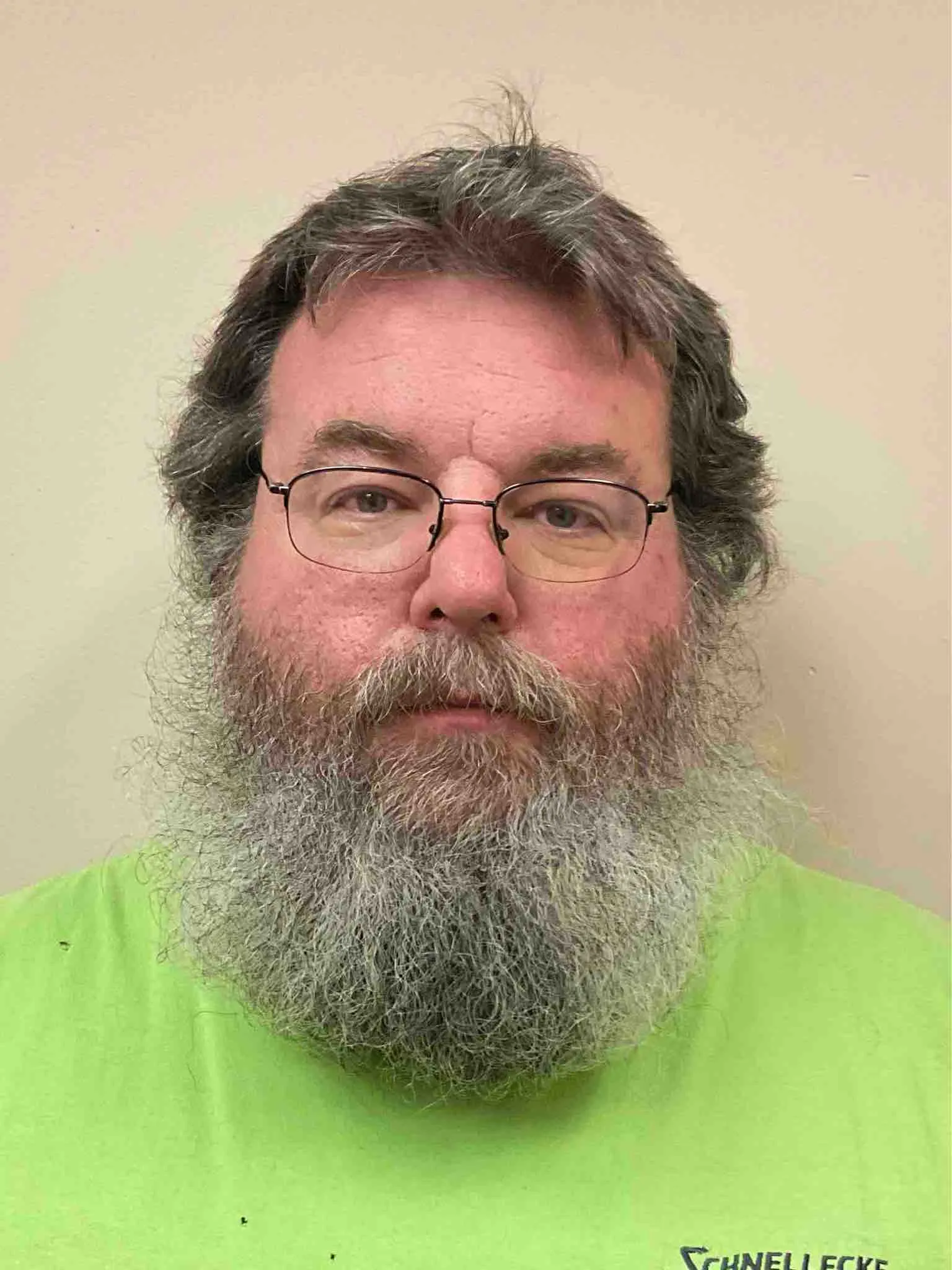 Registry photo of Christopher Shane Davault