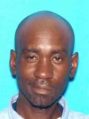 Registry photo of Travis Donyelle Lewis