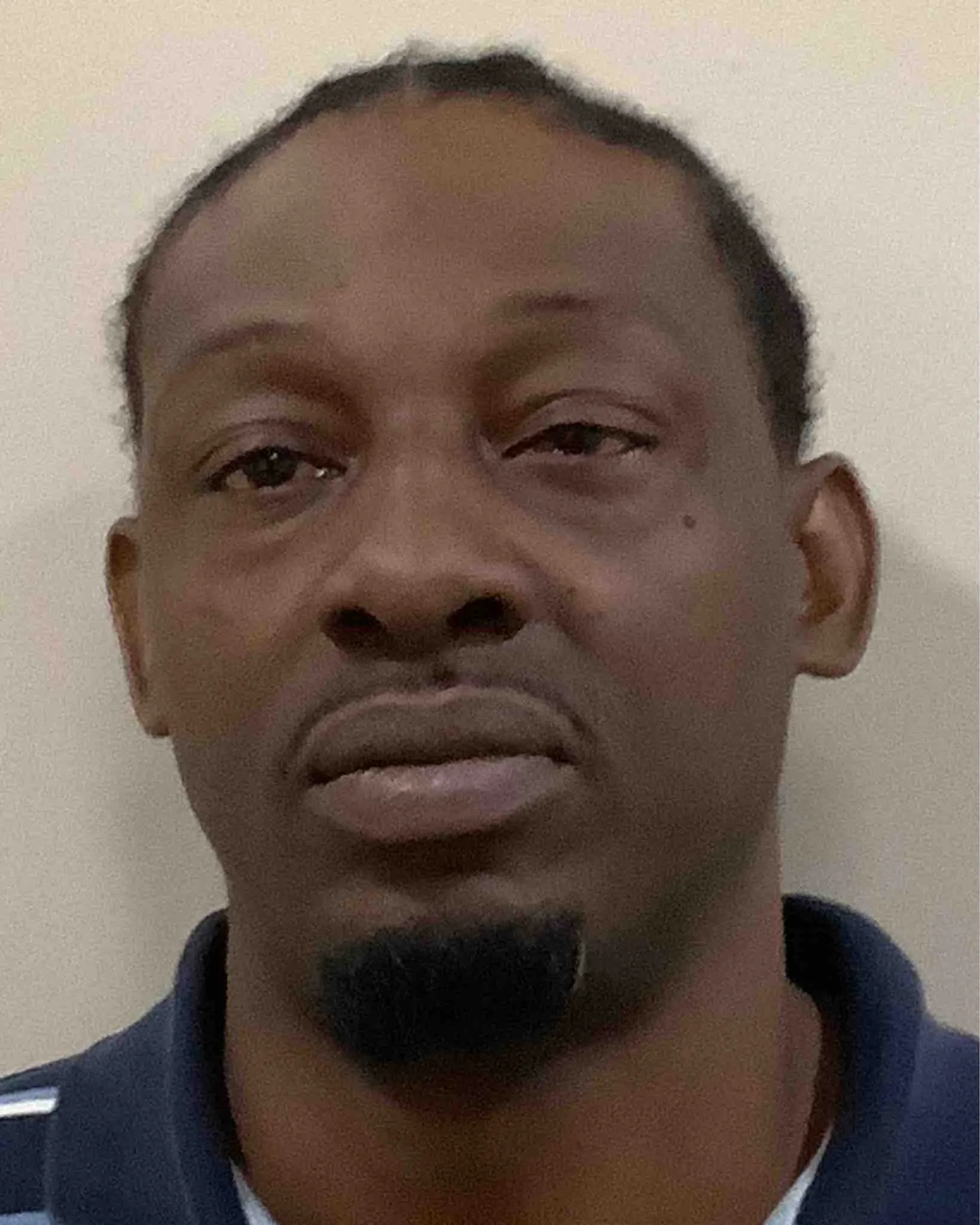 Registry photo of Kenvis Jones