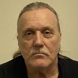 Registry photo of Charles Raymond Hubbard