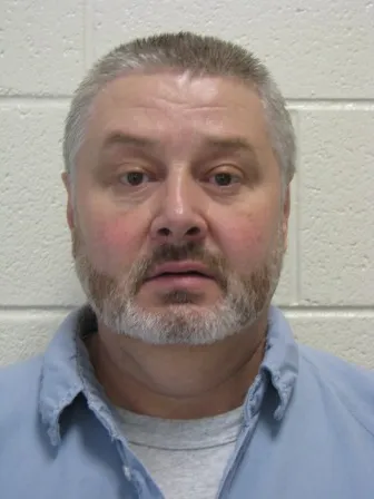 Registry photo of Douglas Wayne Young