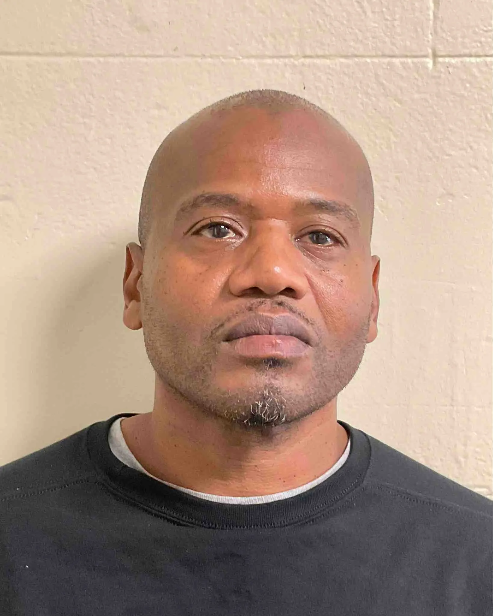 Registry photo of Jonathan Lamont Donis