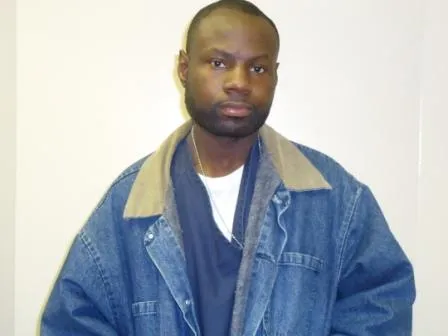 Registry photo of Lamont Denton