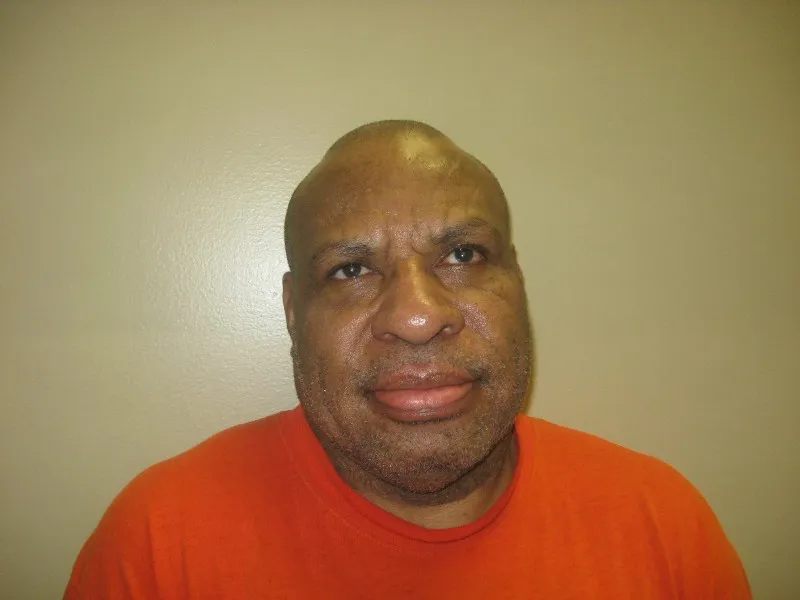 Registry photo of Lason Lain Watai