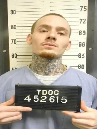 Registry photo of Jonathan Le