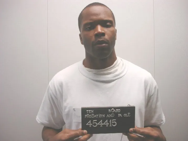 Registry photo of Raymond Lamond Stricklin