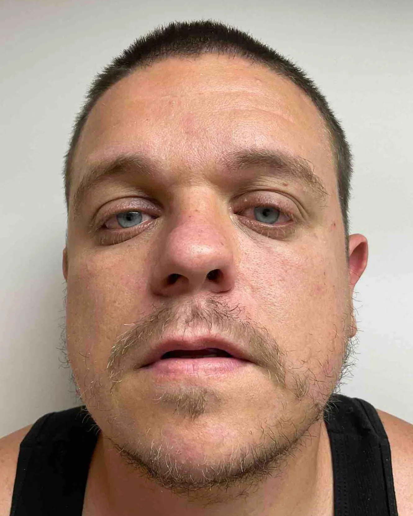 Registry photo of Cameron Roberts