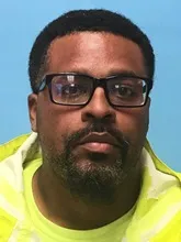 Registry photo of Ulrick Lavon Farris
