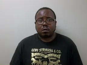 Registry photo of Darrius Muntez Hoyle