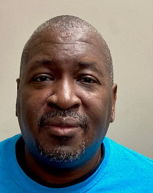 Registry photo of Johnnie Lee Morris