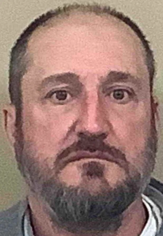 Registry photo of Edward M Pavwoski