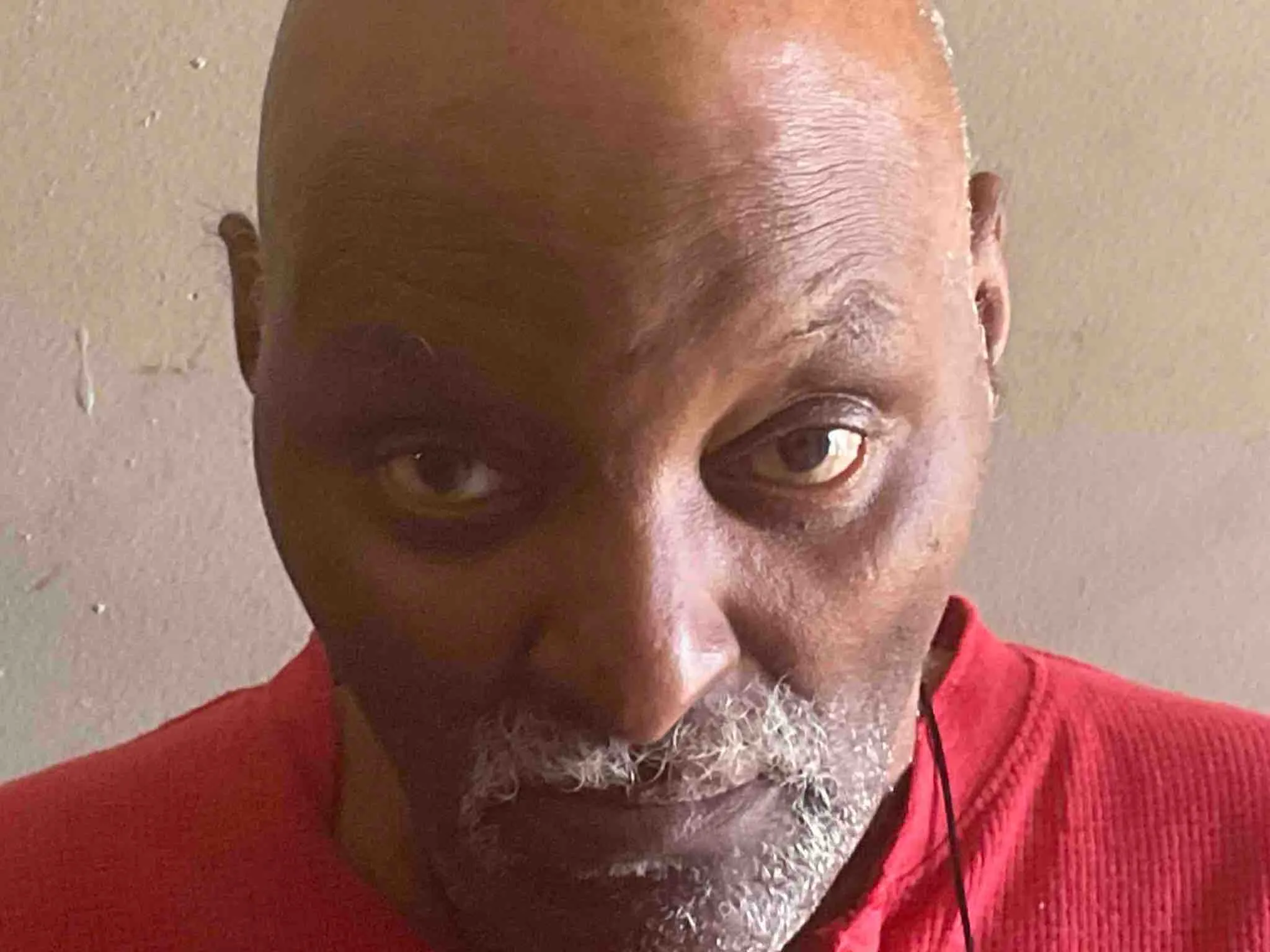 Registry photo of Thomas Edward Rossell