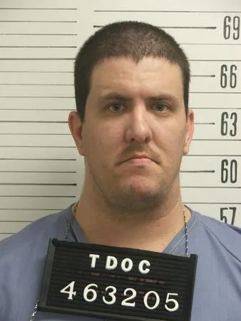 Registry photo of Travis Casey Garland