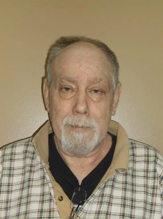 Registry photo of Willard Junior Foster JR.