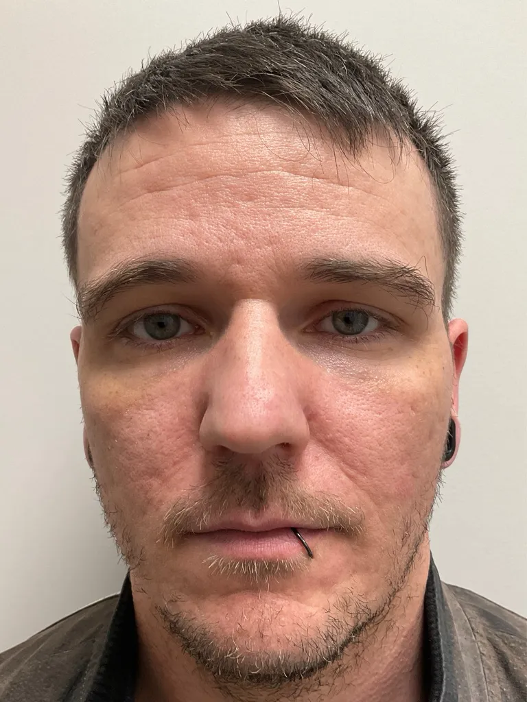 Registry photo of Justin Marvin Lewis