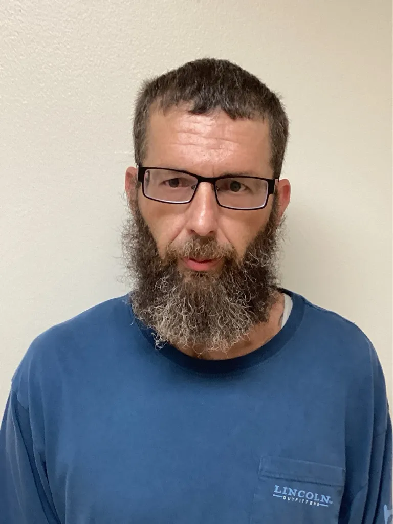 Registry photo of Charles Edward Cross