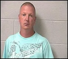 Registry photo of Robert Jason Burgess