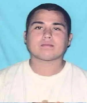 Registry photo of Esau Perez