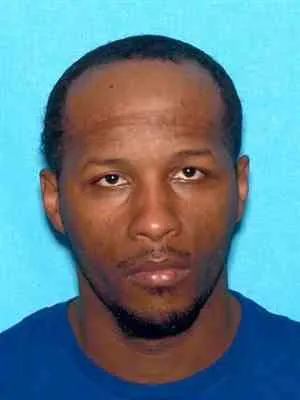 Registry photo of Carlos Antonio Beard