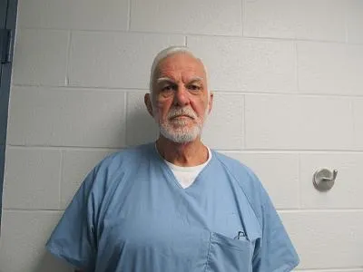 Registry photo of Herman Earl Baker