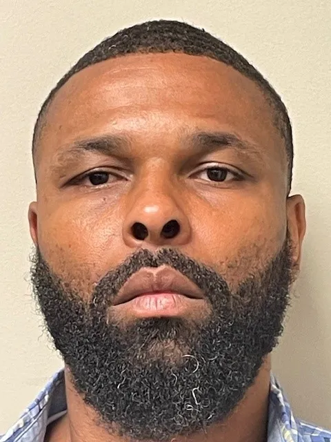 Registry photo of Tavoris Busch Roberts