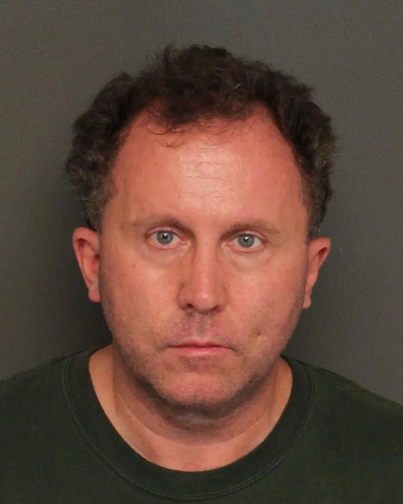 Registry photo of Larry Emerson Valentine