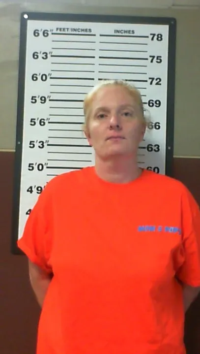 Registry photo of Jinger Leigh Box