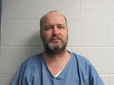 Registry photo of Edward George Robins