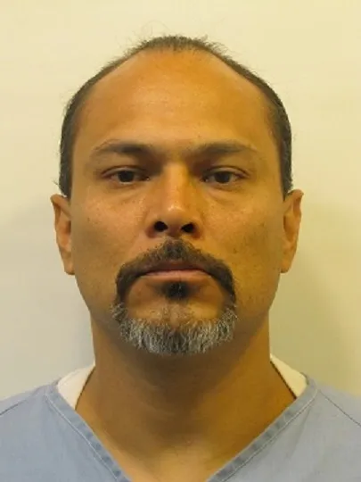 Registry photo of Mauricio Isaias Luna