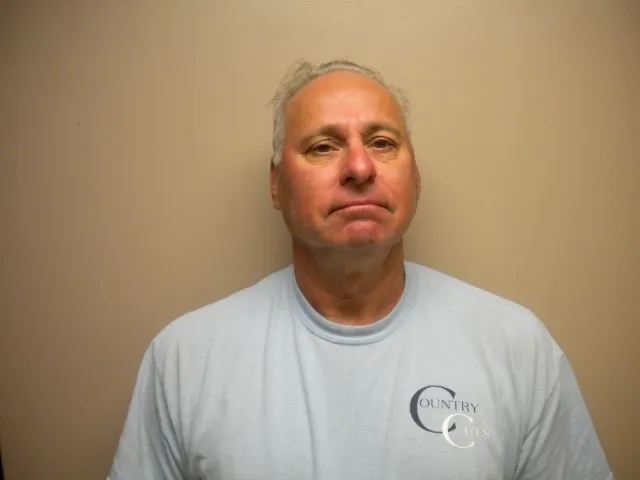 Registry photo of Raymond Klinger