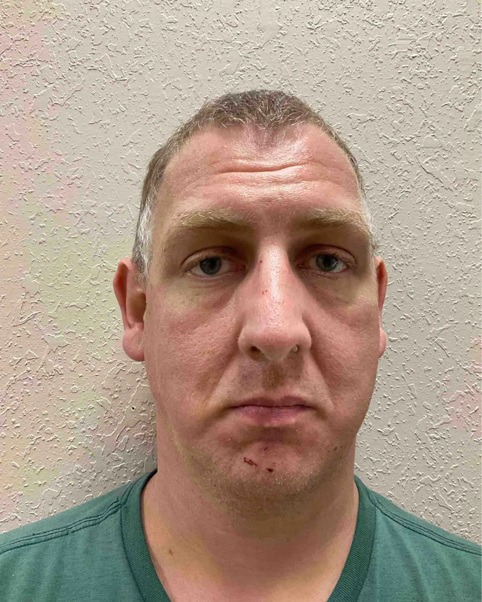 Registry photo of Roy Lawson Messer