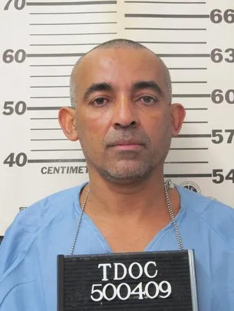 Registry photo of Carlos David Dalarca-Pogoada