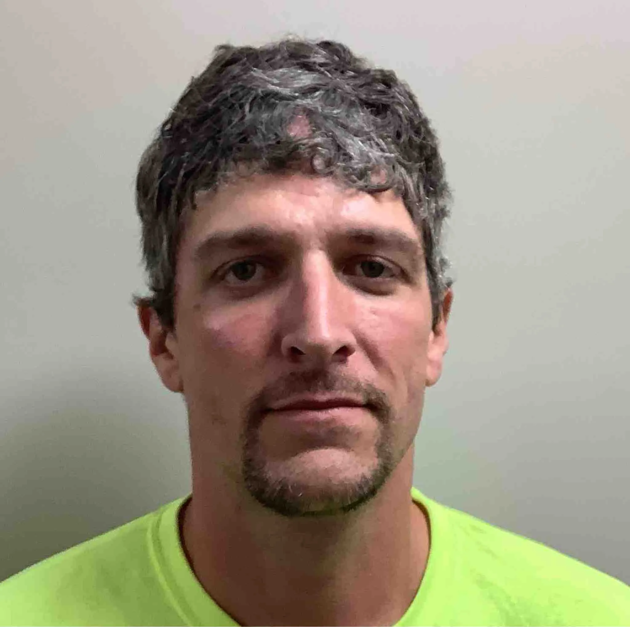 Registry photo of Edward Lewis Vales