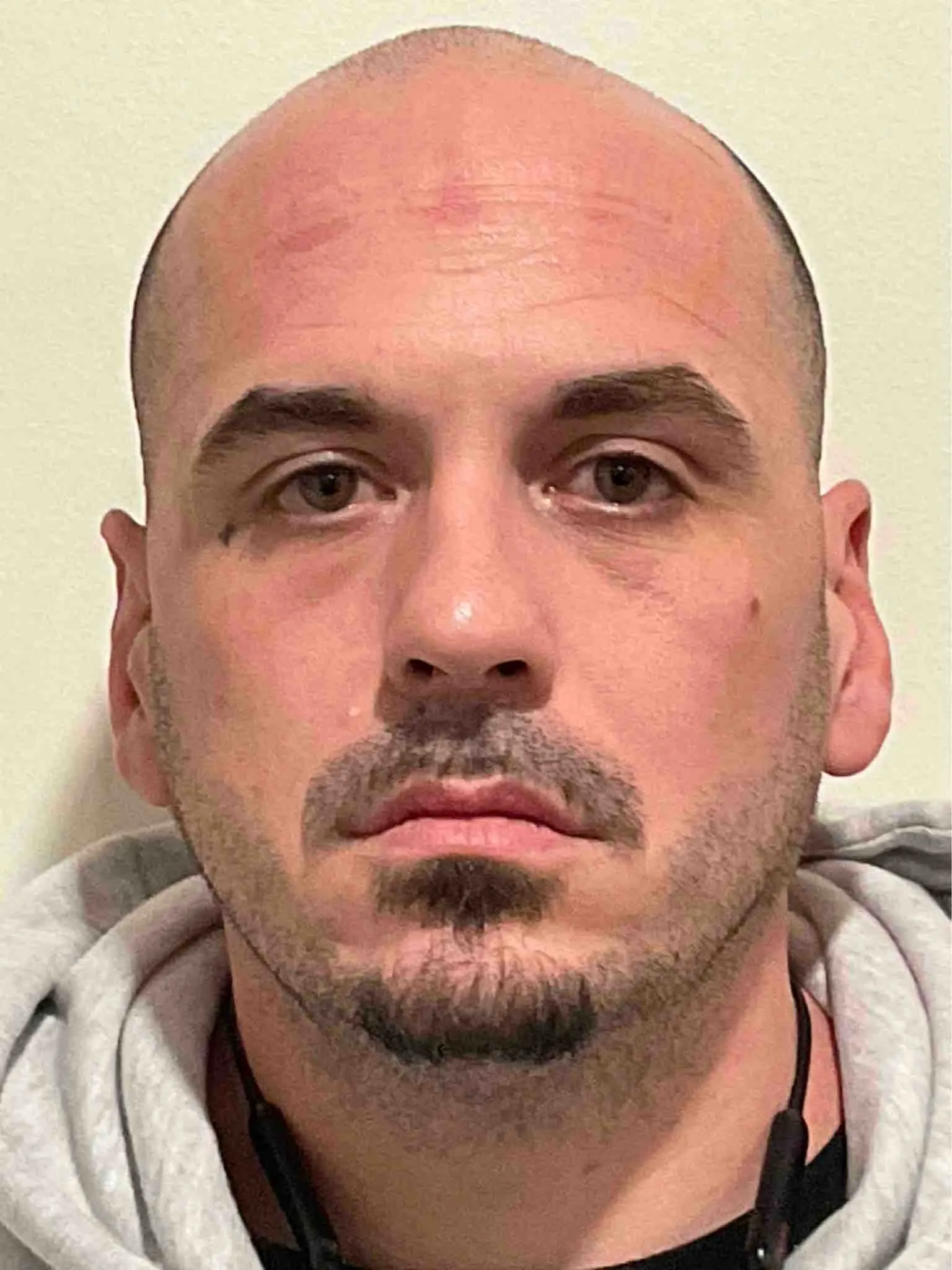 Registry photo of Damien Smith