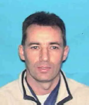 Registry photo of Lawrence Dinning