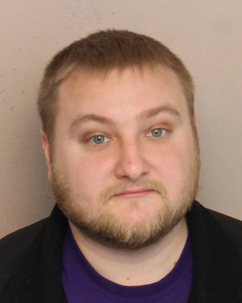 Registry photo of Cody Allen Hendricks