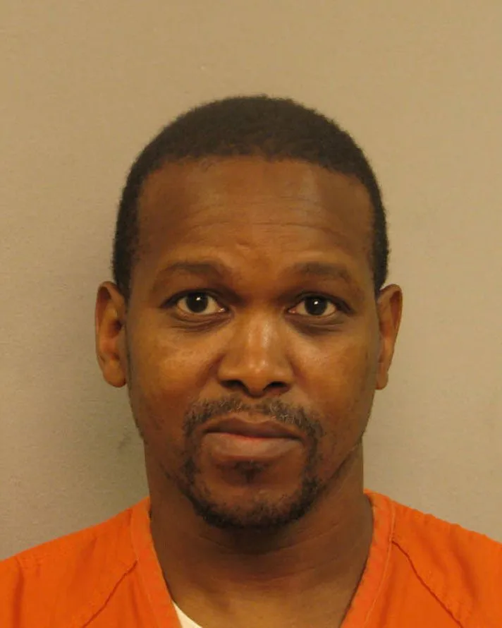 Registry photo of Leslie Smith