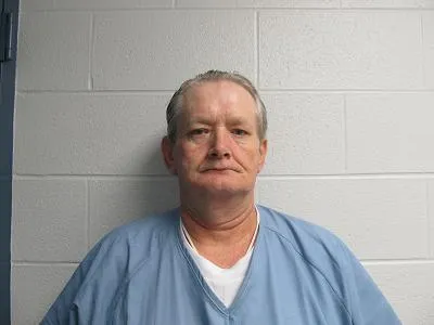 Registry photo of Larry Dean Irvin