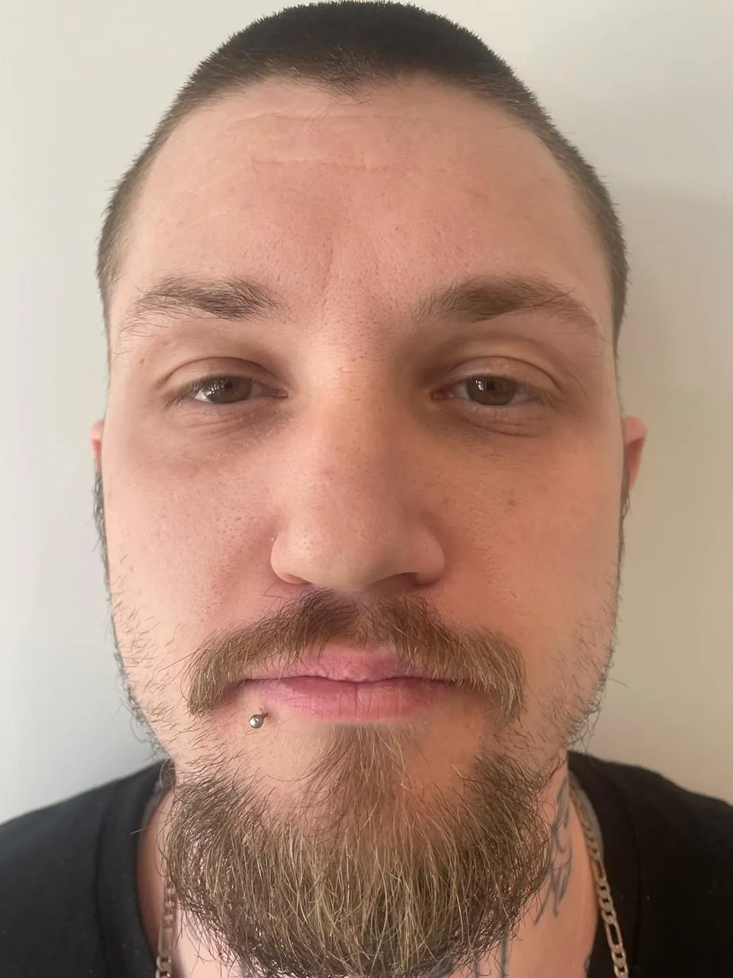 Registry photo of Robert T White