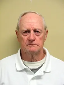 Registry photo of Don Lester Pullen