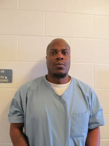 Registry photo of Joseph Lee Maddox