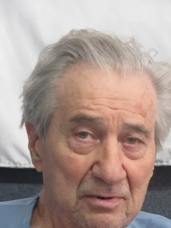 Registry photo of Russell Deval Burris