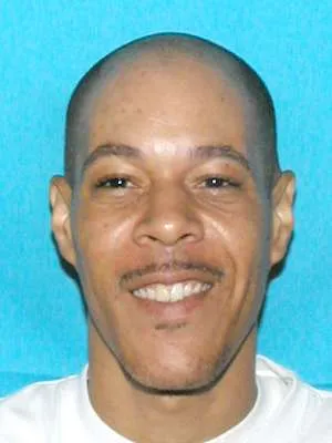 Registry photo of Tyrone Michael Lynn