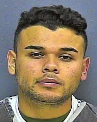 Registry photo of Joseph Henriquez