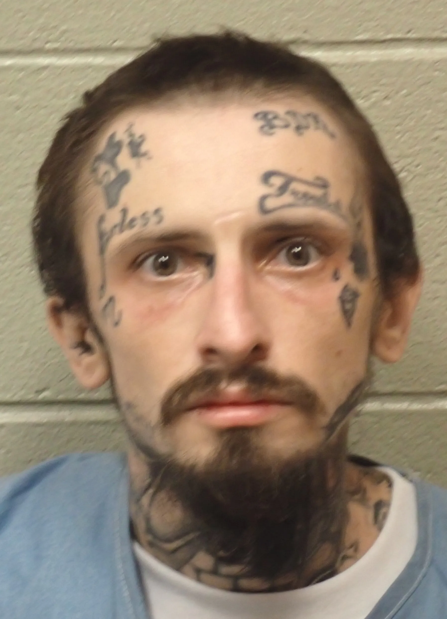 Registry photo of Brandon Lee Kirby