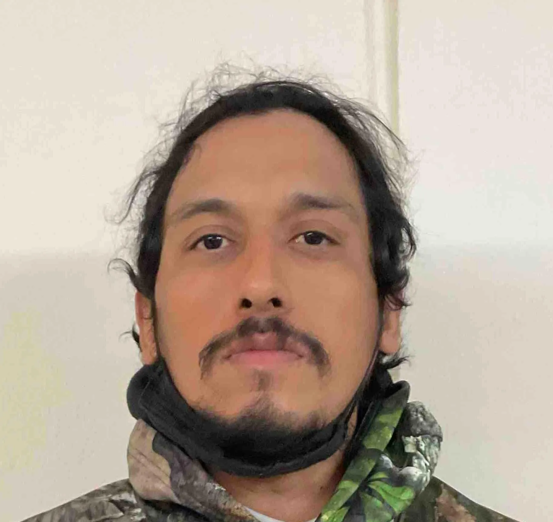 Registry photo of Christopher B Hernandez