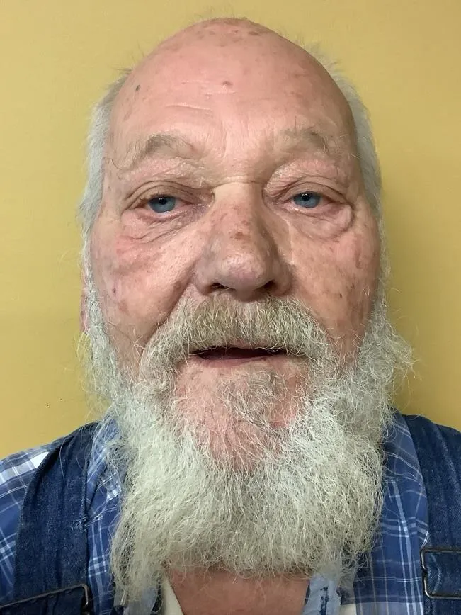 Registry photo of Willie Dean Flatt