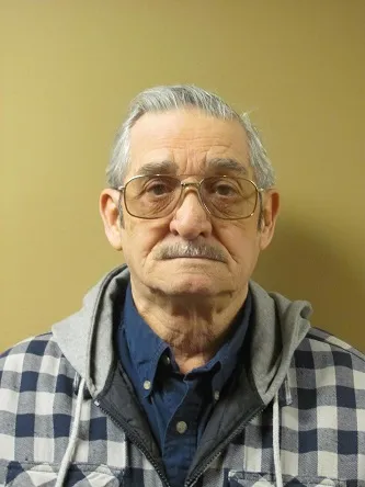 Registry photo of Robert W Beckham