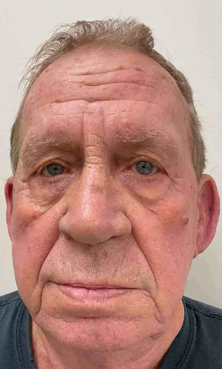 Registry photo of Tommy Houston Walker