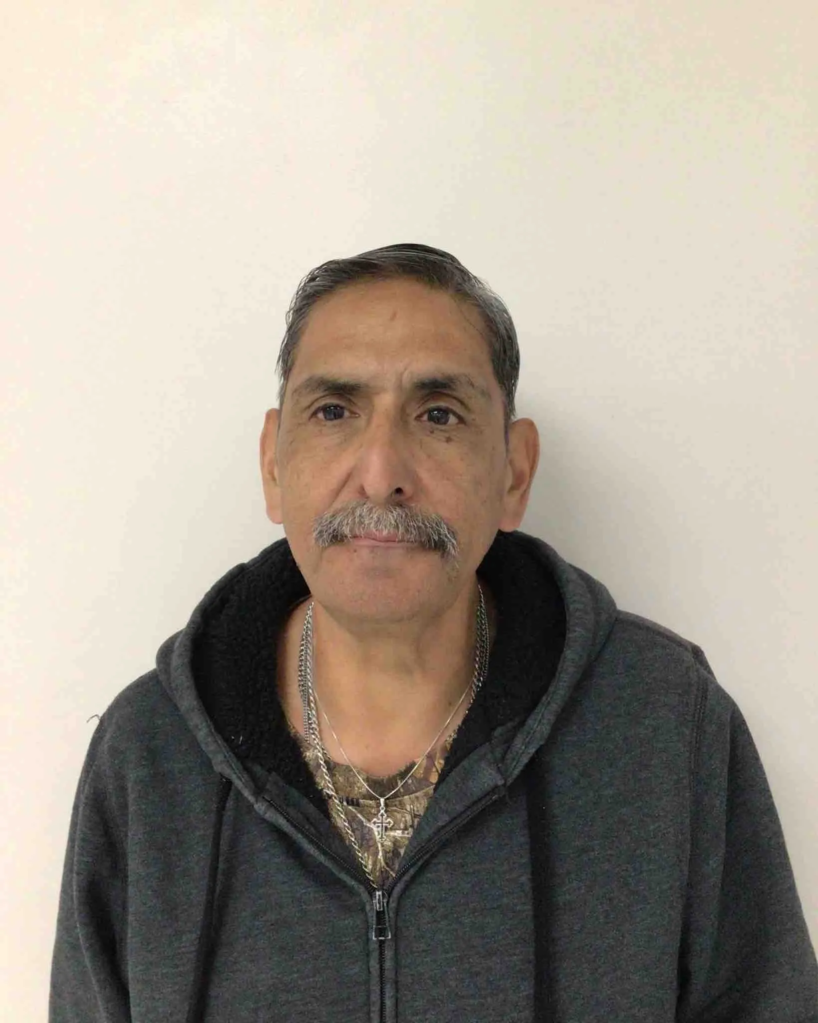 Registry photo of Robert Mora